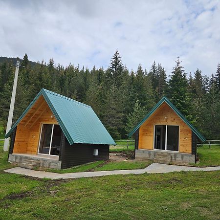 Apartmani Jezero 자블야크 객실 사진