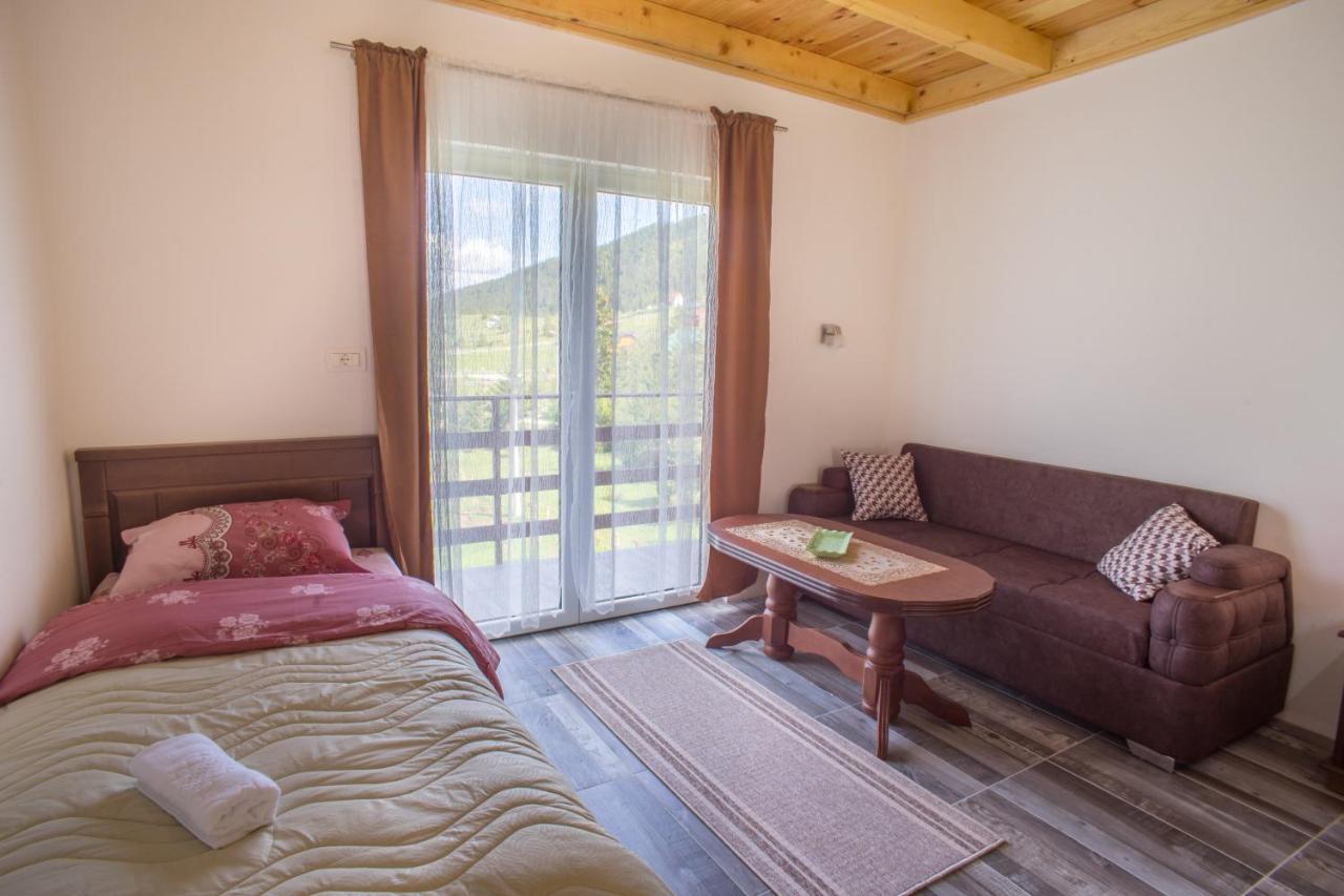 Apartmani Jezero 자블야크 외부 사진