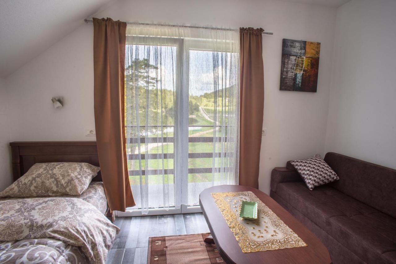 Apartmani Jezero 자블야크 외부 사진