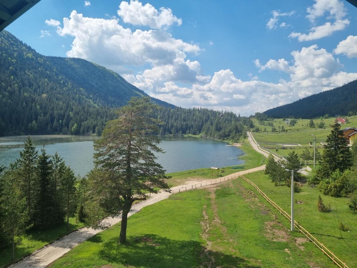 Apartmani Jezero 자블야크 외부 사진