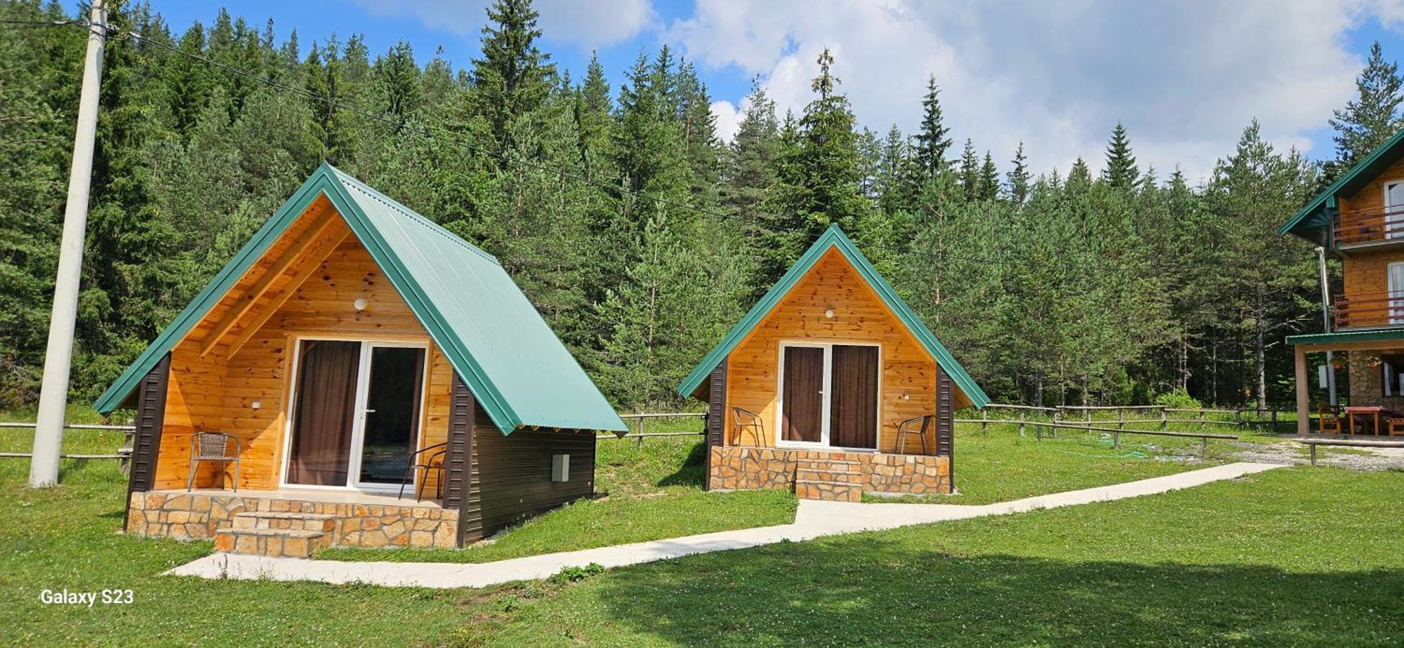 Apartmani Jezero 자블야크 외부 사진